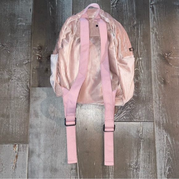 Urban Outfitters mini corduroy backpack - Picture 3 of 5